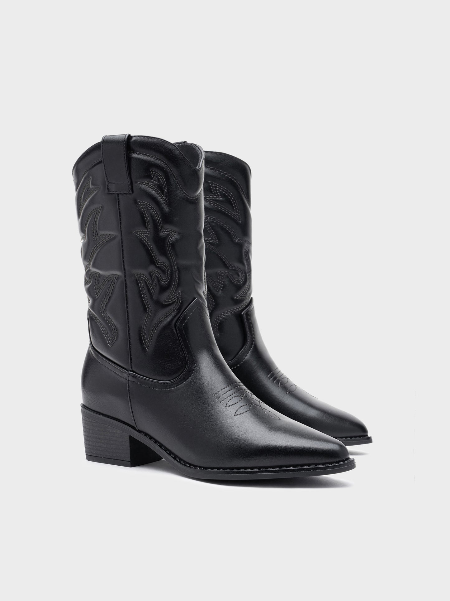 H832 BLACK
