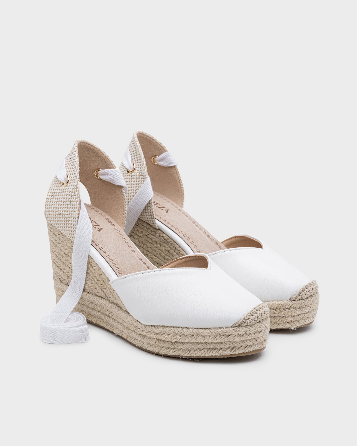 CD-19 WHITE