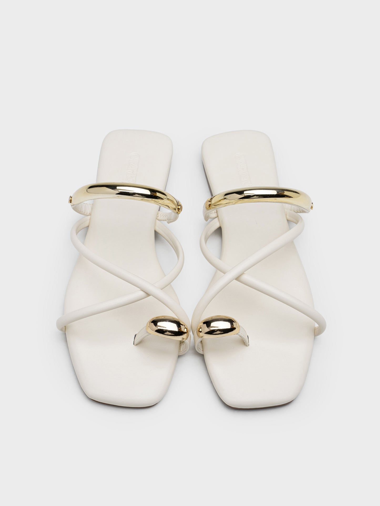 P118 | BEIGE