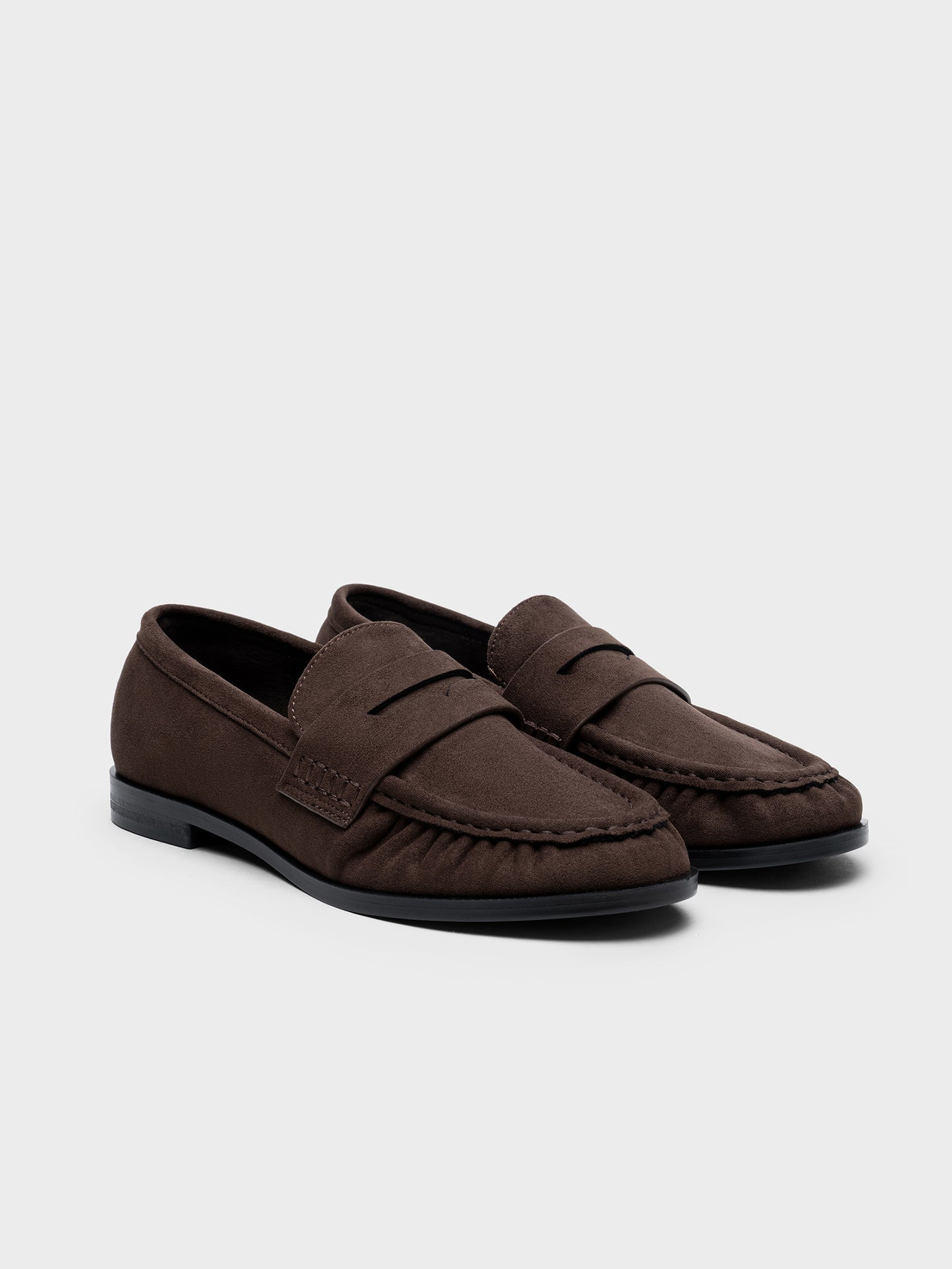 P146 | BROWN