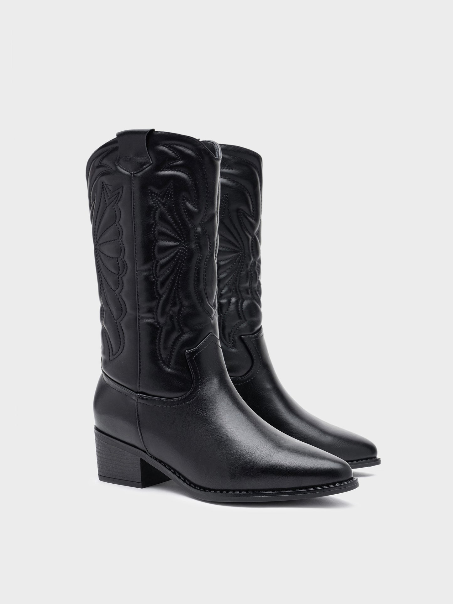H831 BLACK