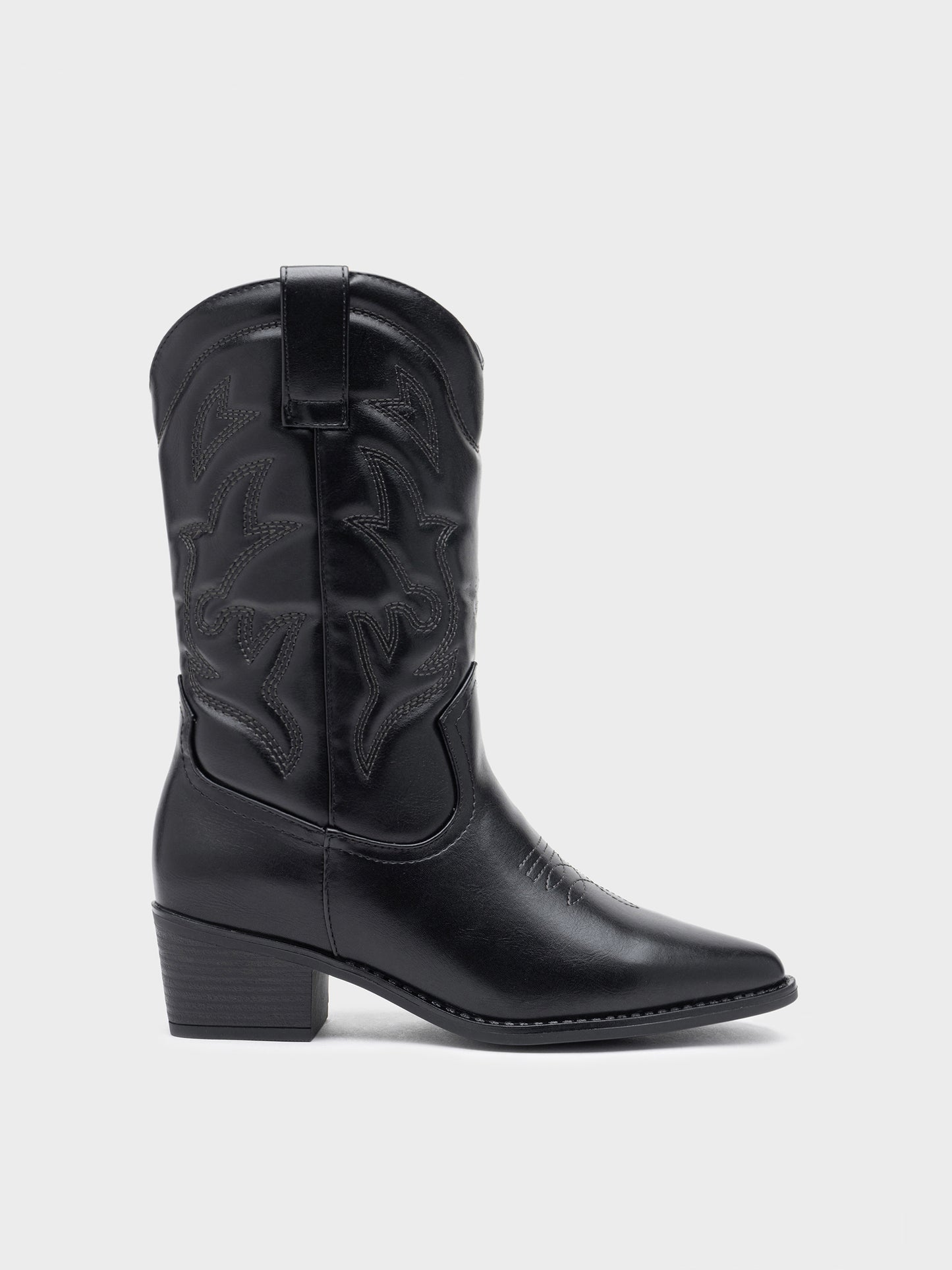 H832 BLACK