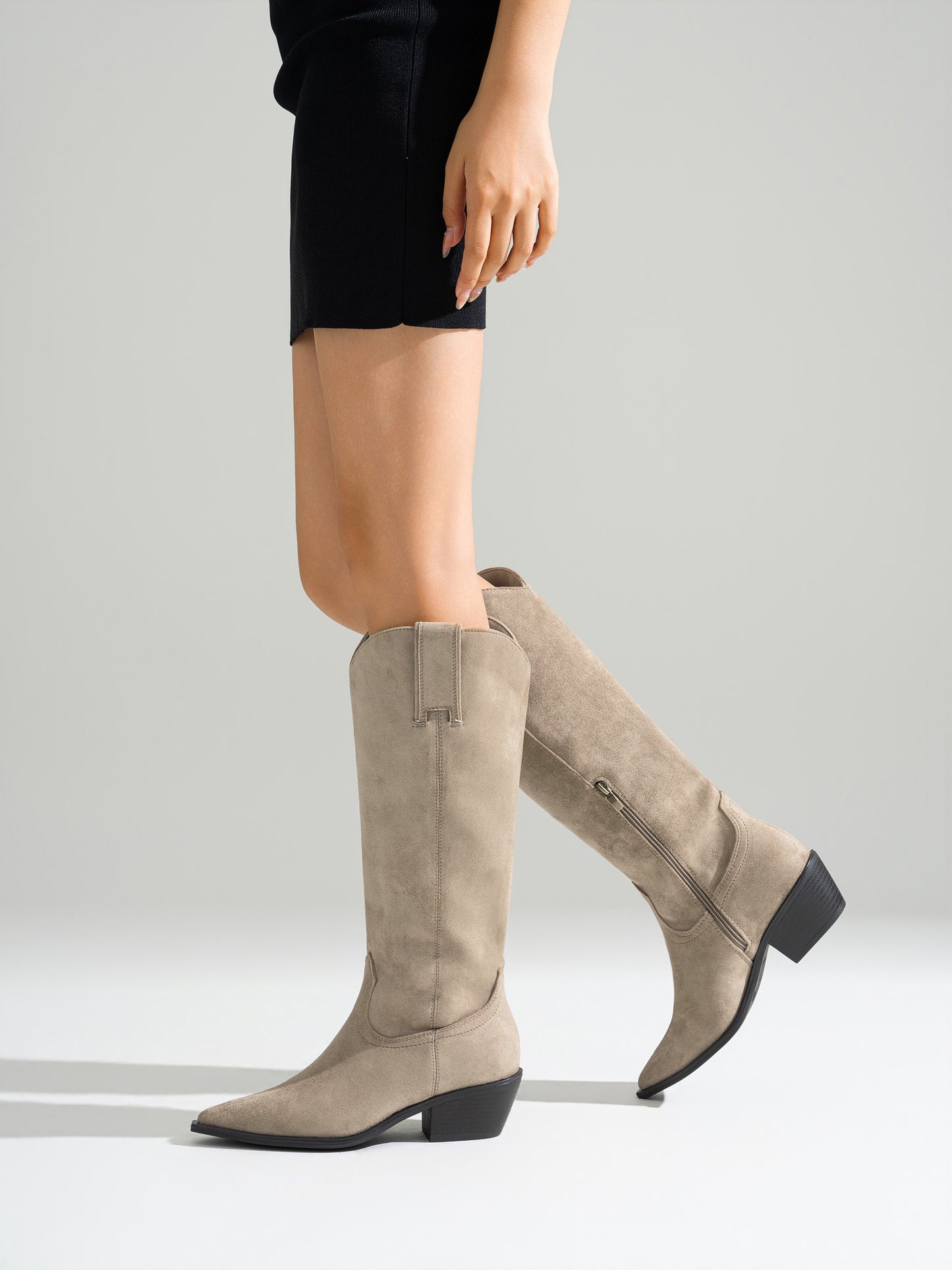H198｜KHAKI