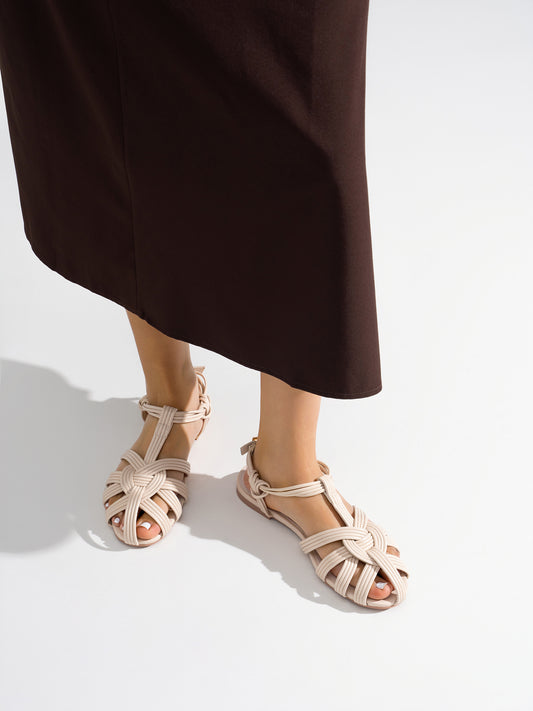 P113 | BEIGE