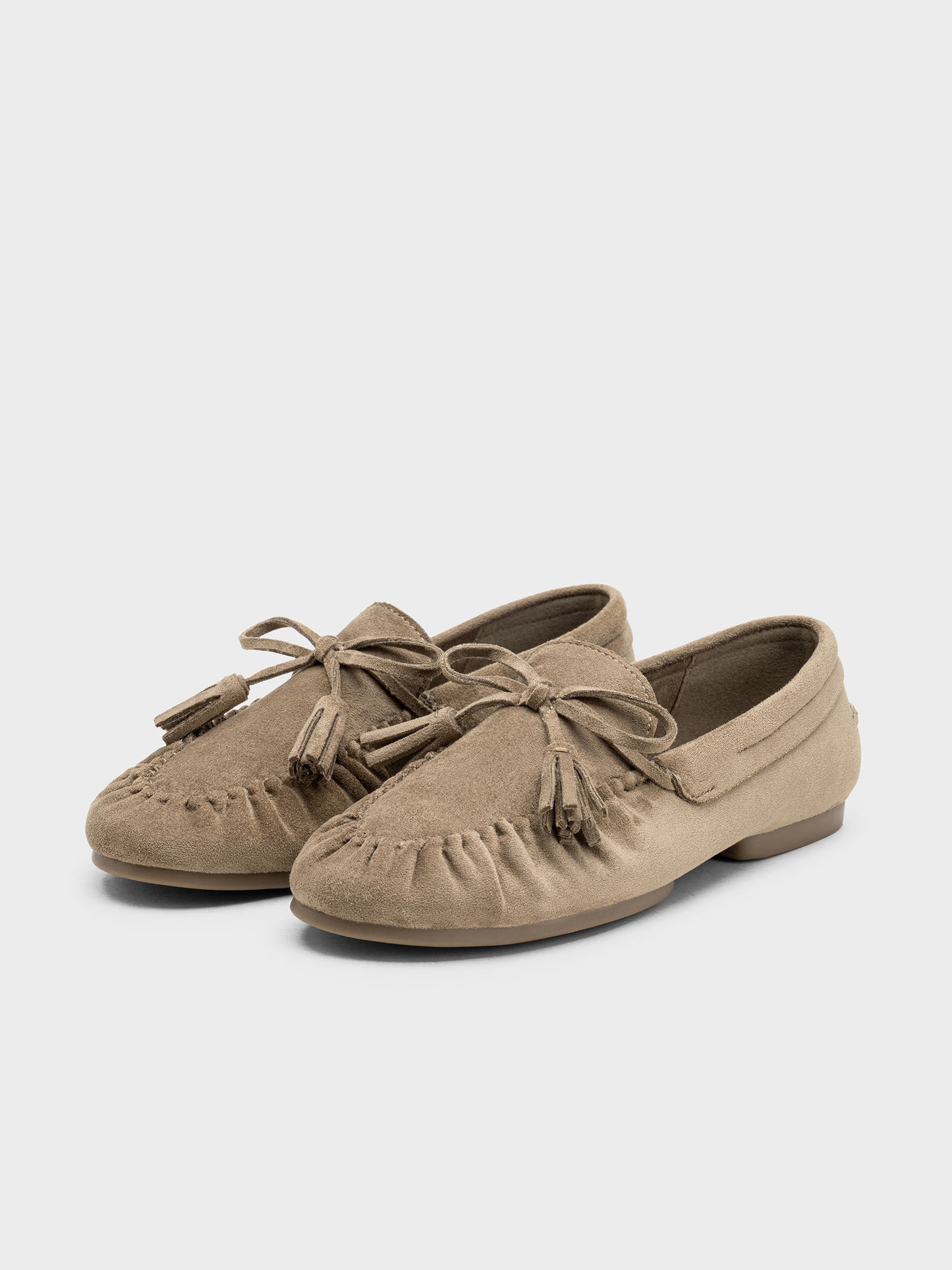 P144 | KHAKI