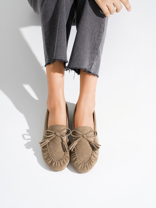 P144 | KHAKI