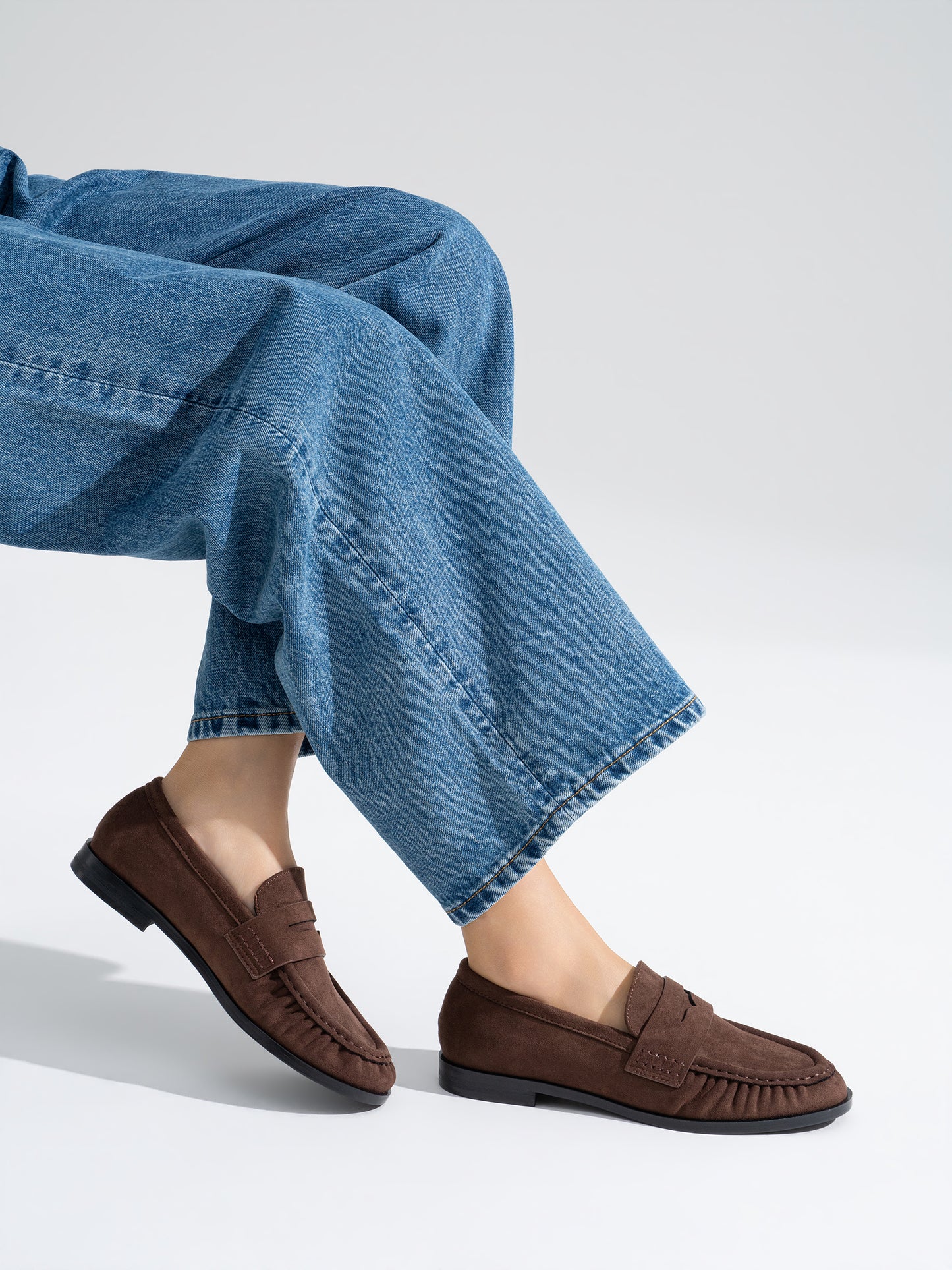 P146 | BROWN